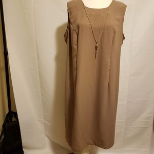 Guiliani Tan Dress‎